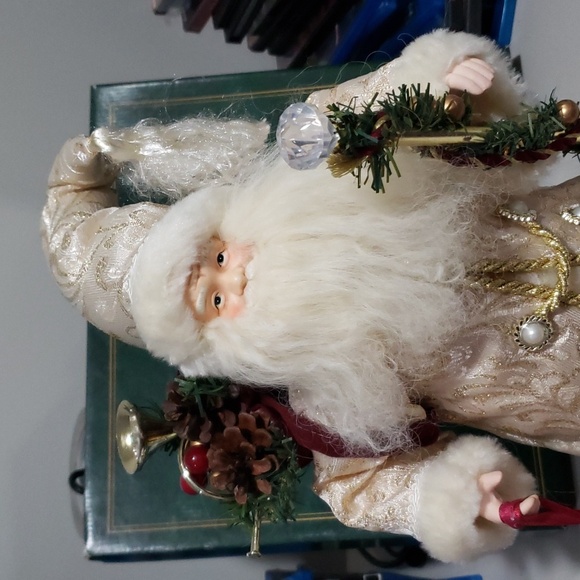 HOLIDAY CHRISTMAS TREE TOPPER - Picture 14 of 17